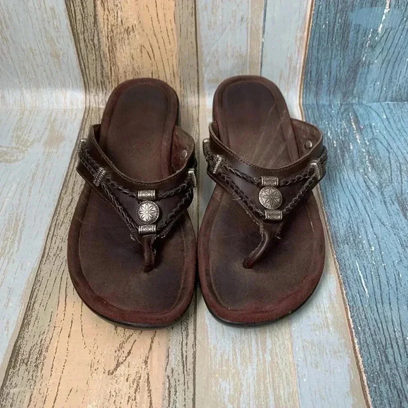 Brown Minnetonka low platform slip on sandals - Picture 2 of 7